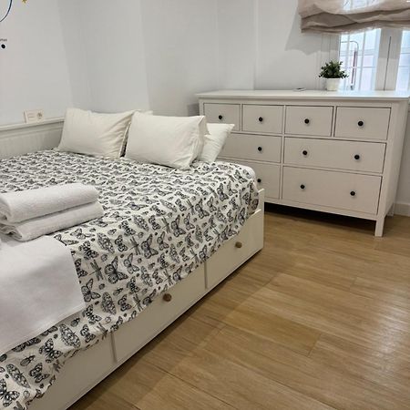 Goya Cordoba Apartment ภายนอก รูปภาพ