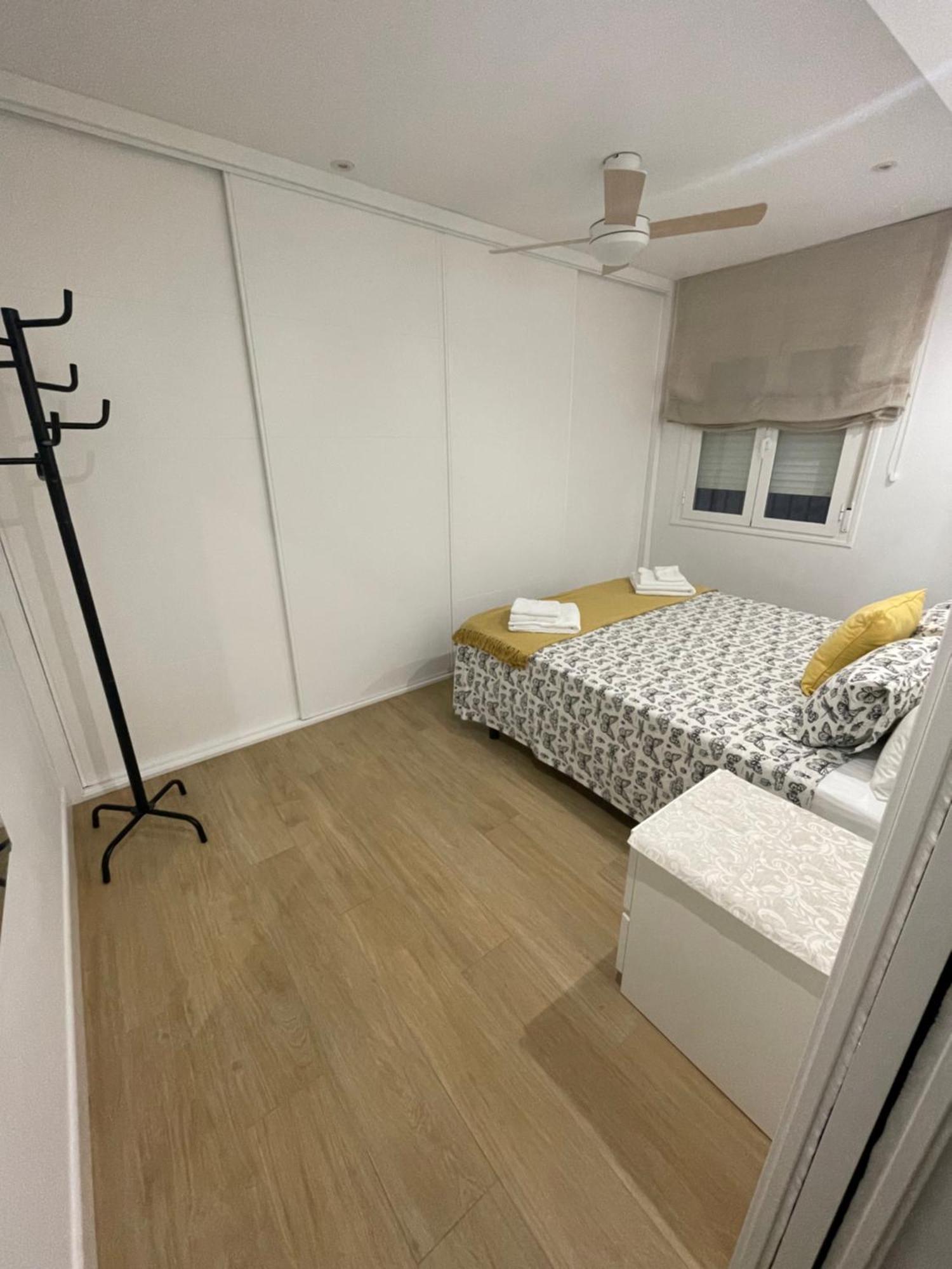 Goya Cordoba Apartment ภายนอก รูปภาพ