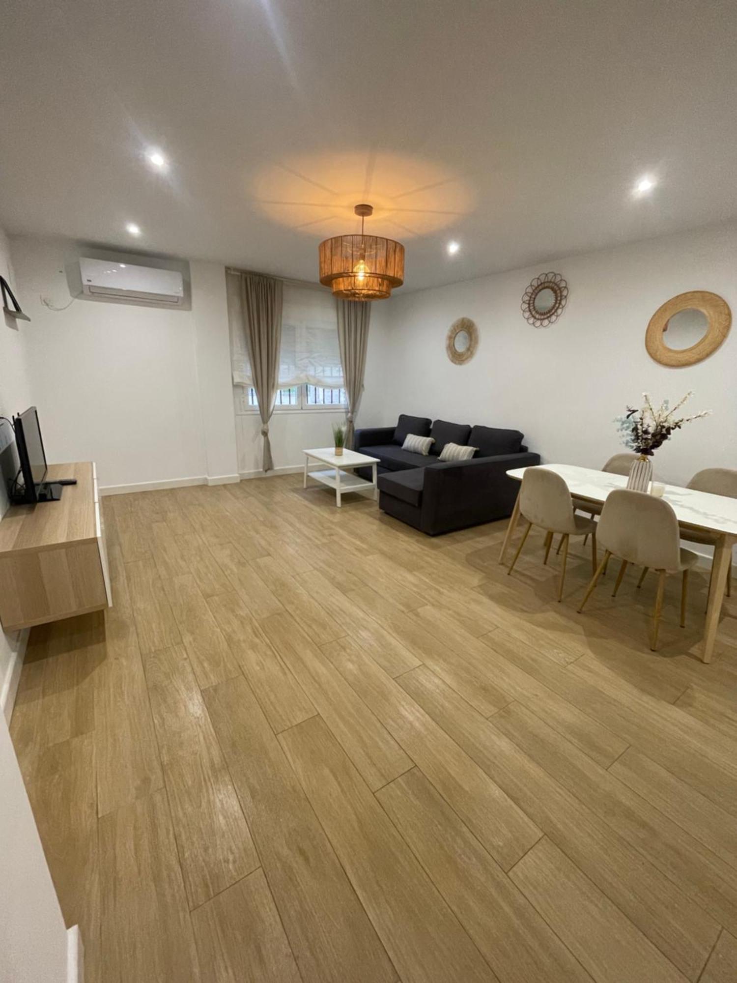 Goya Cordoba Apartment ภายนอก รูปภาพ